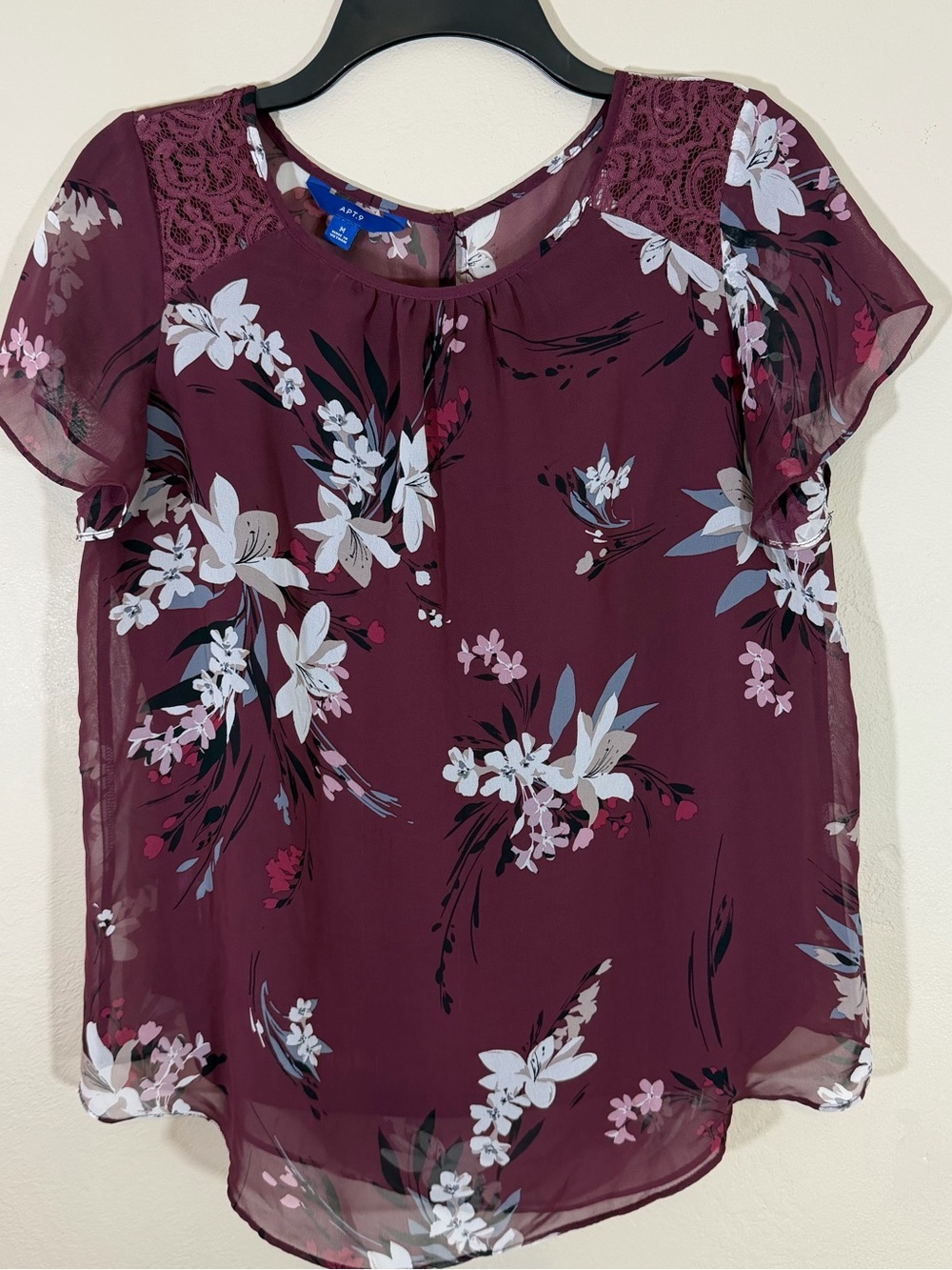 Apt. 9 Burgundy Floral Chiffon Lace Shoulder Flutter Sleeve Blouse Top M